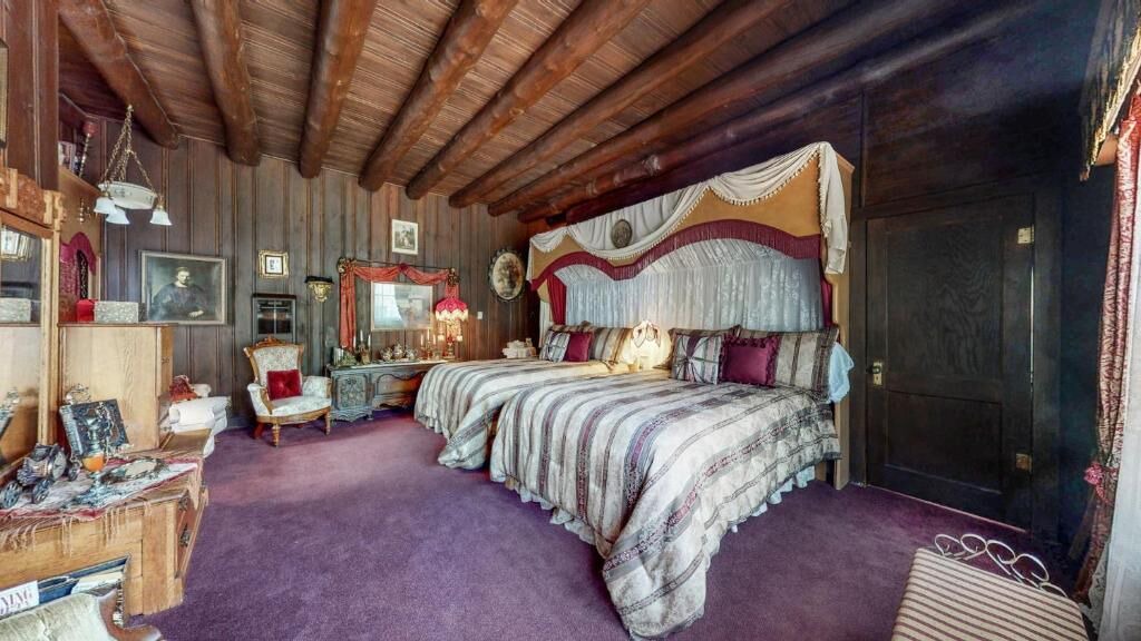 Photo of Bedroom in Glen Haven