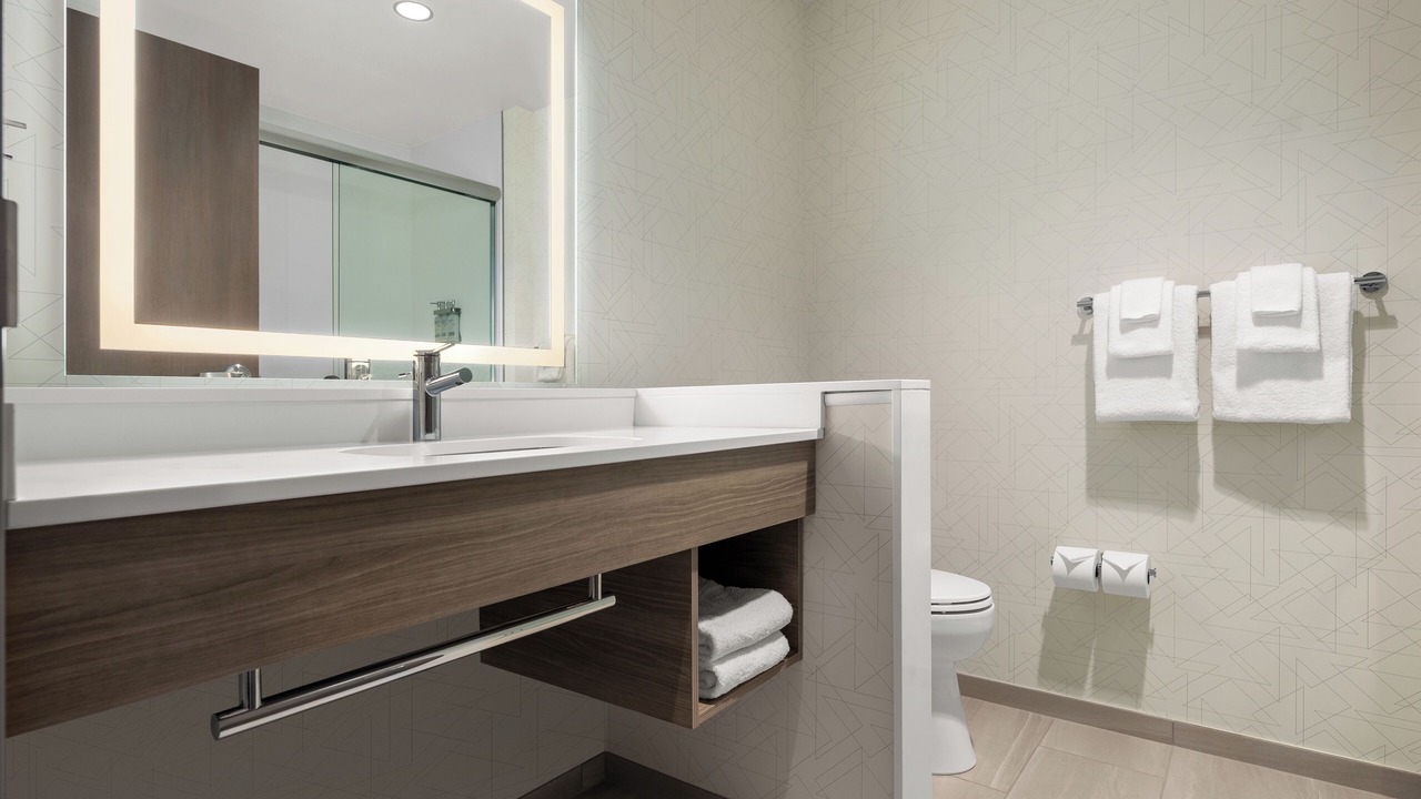 Photo of Bathroom in Bucyrus