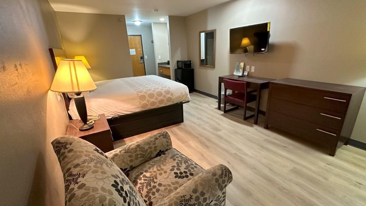 Photo of Bedroom in Larned