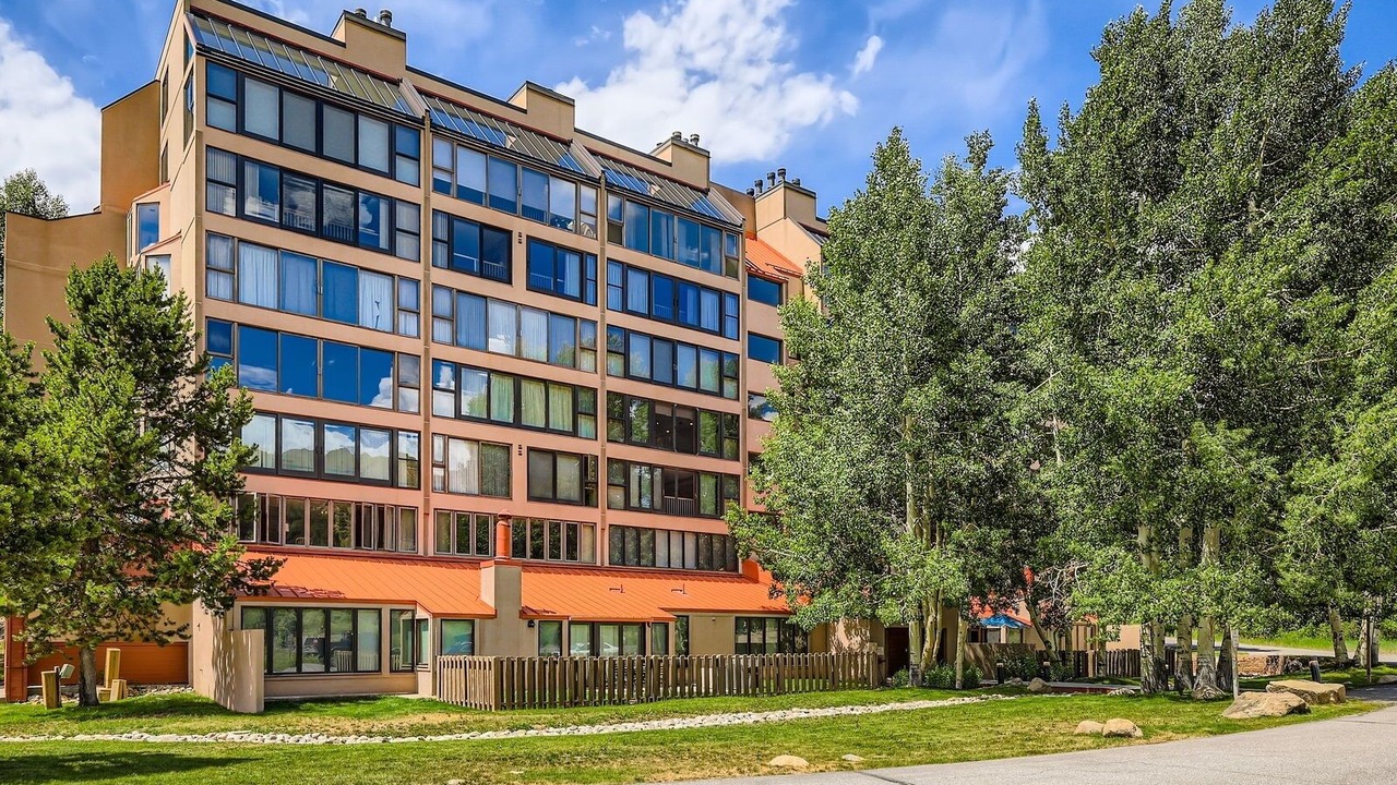 Photo of Outdoor in Lakeside Village