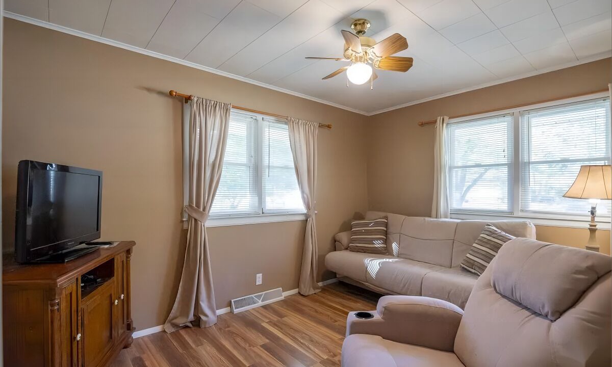 Photo of Livingroom in Topeka