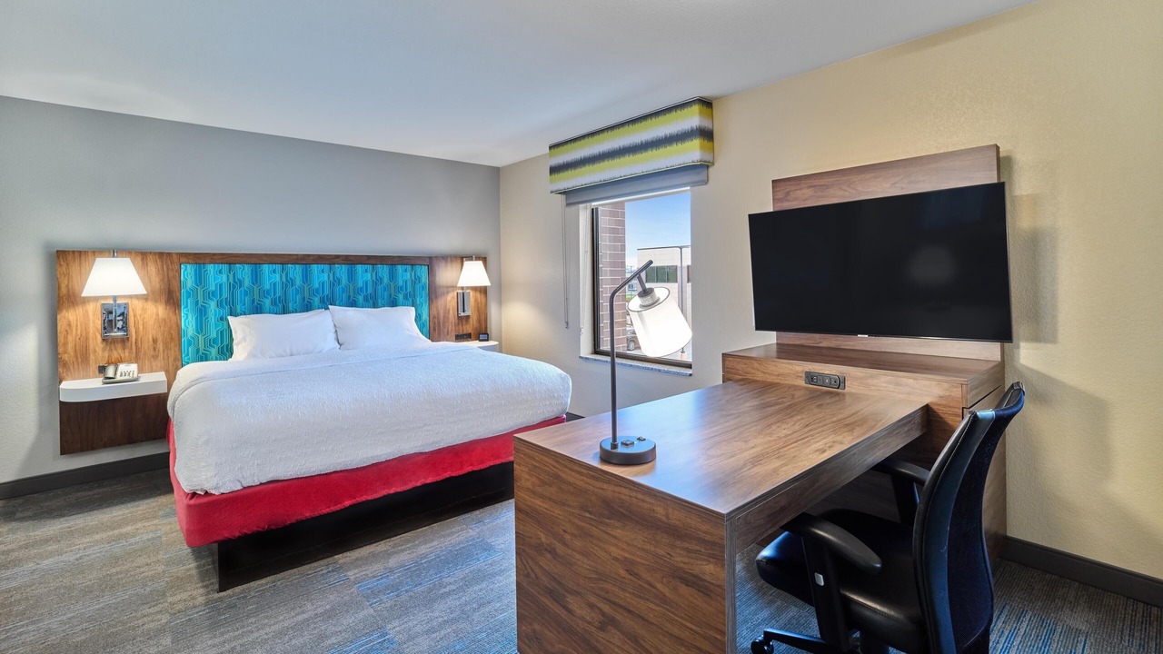 Photo of Bedroom in Aksarben - Elmwood Park