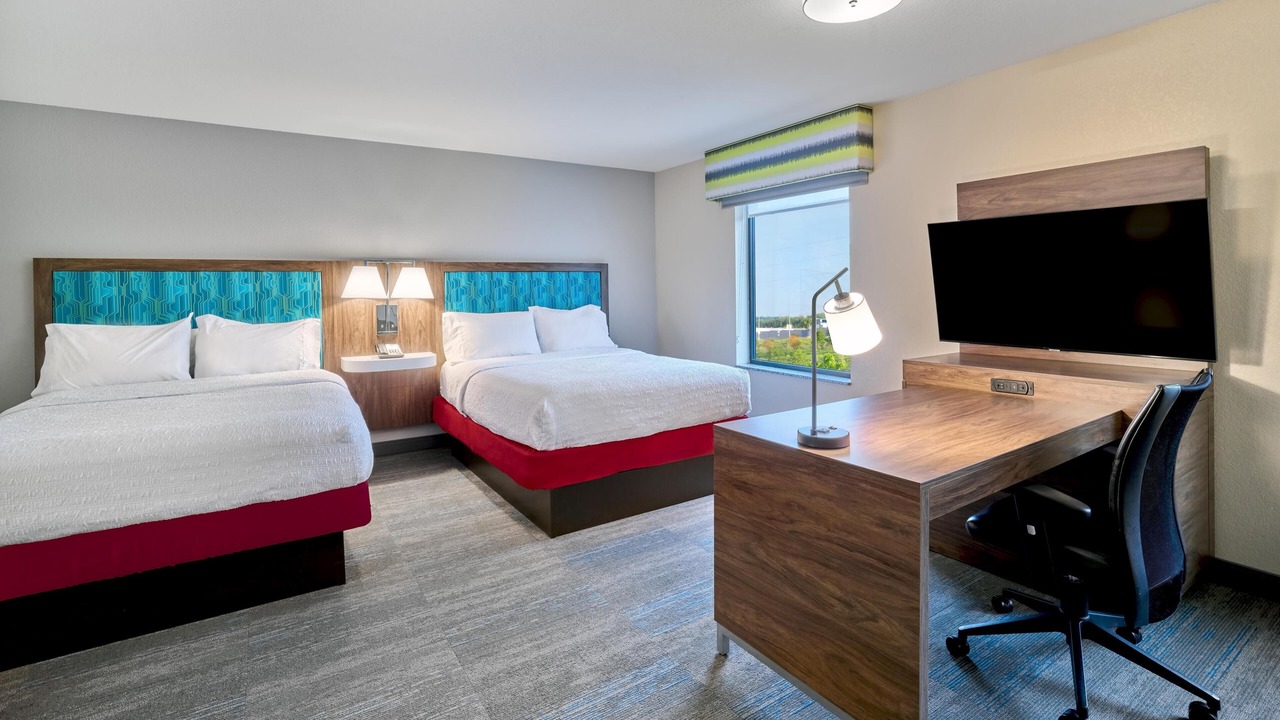 Photo of Bedroom in Aksarben - Elmwood Park