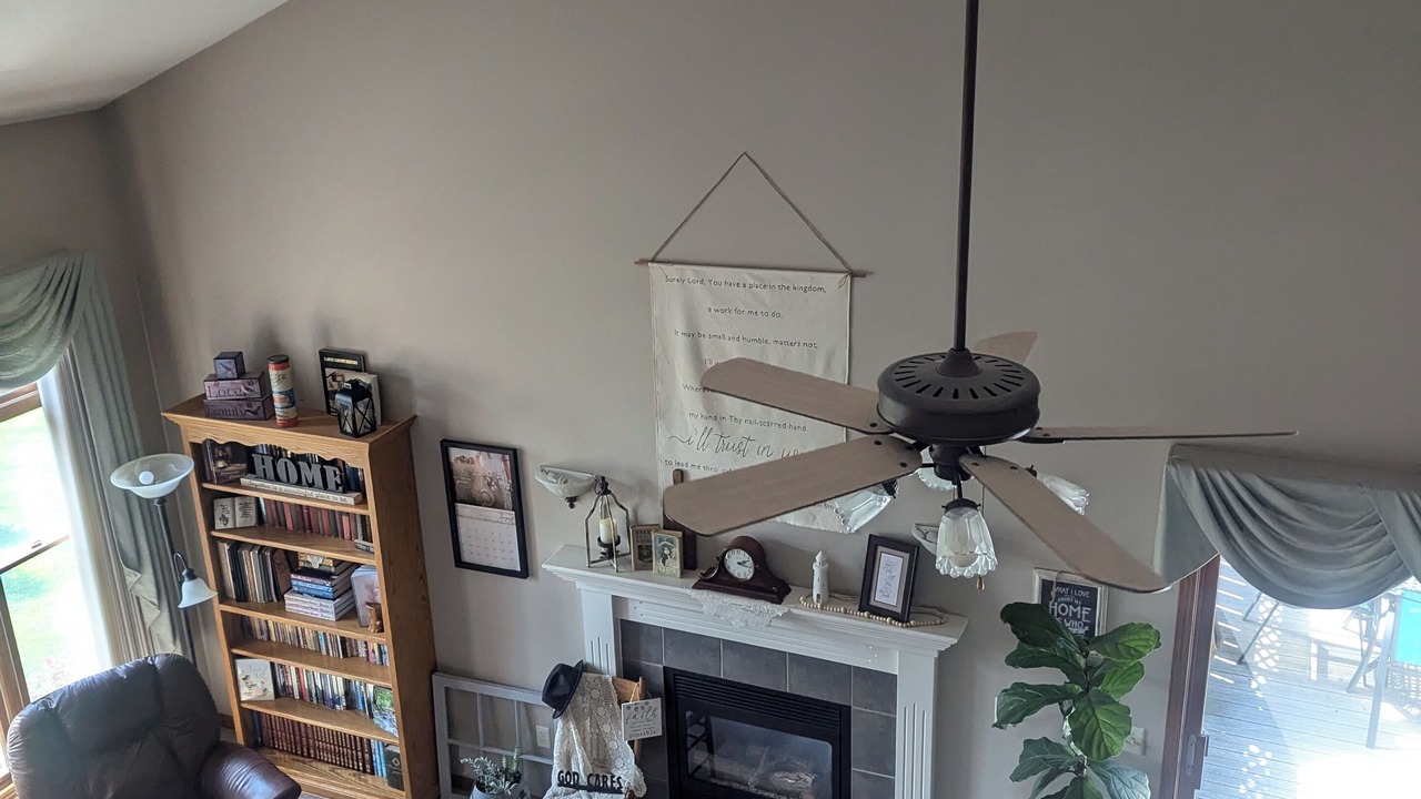 Photo of Livingroom in Hesston