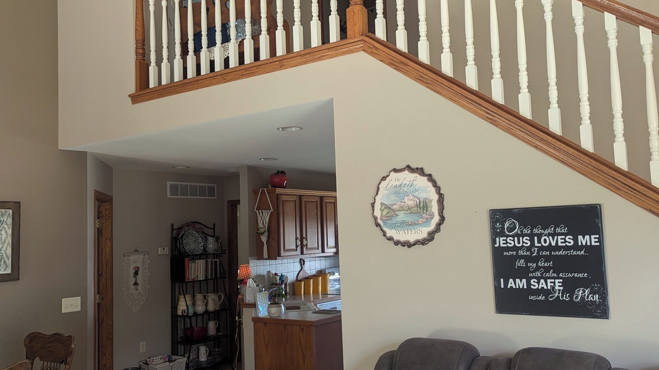Photo of Livingroom in Hesston