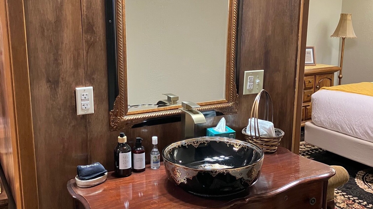 Photo of Bedroom in Wa Keeney