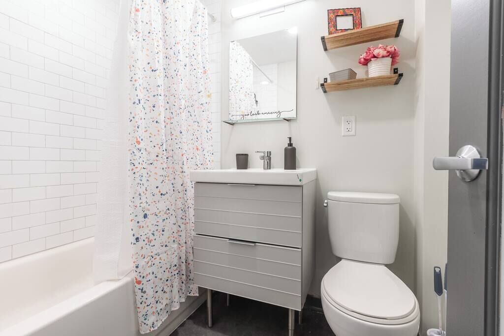 Photo of Bathroom in South Kansas City