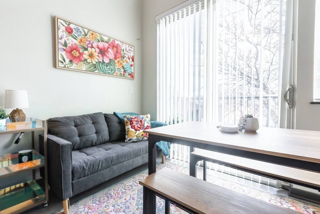 Photo of Livingroom in South Kansas City