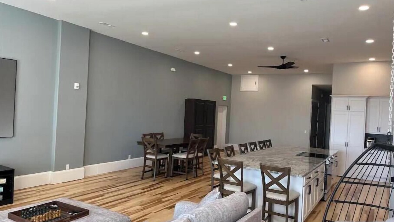 Photo of Livingroom in Hays