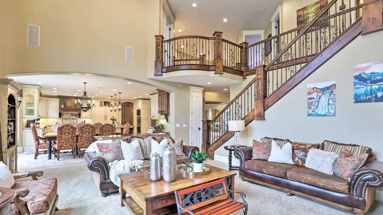 Photo of Livingroom in Highland