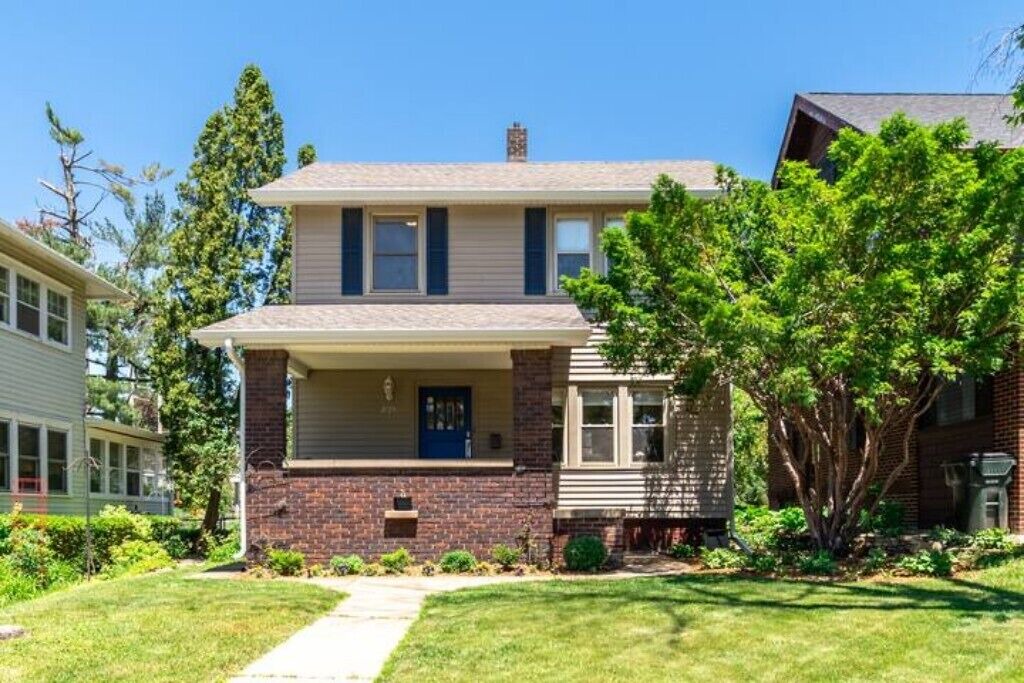Photo of Outdoor in Cedar Rapids