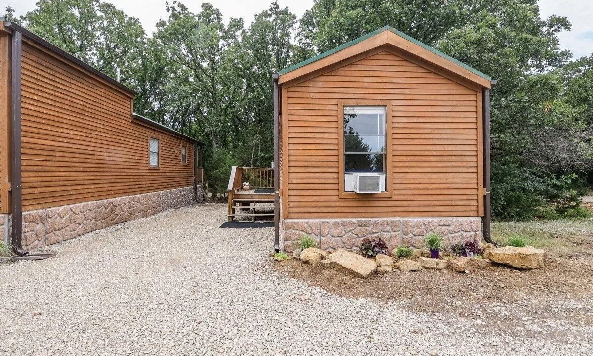 Photo of Outdoor in Neal