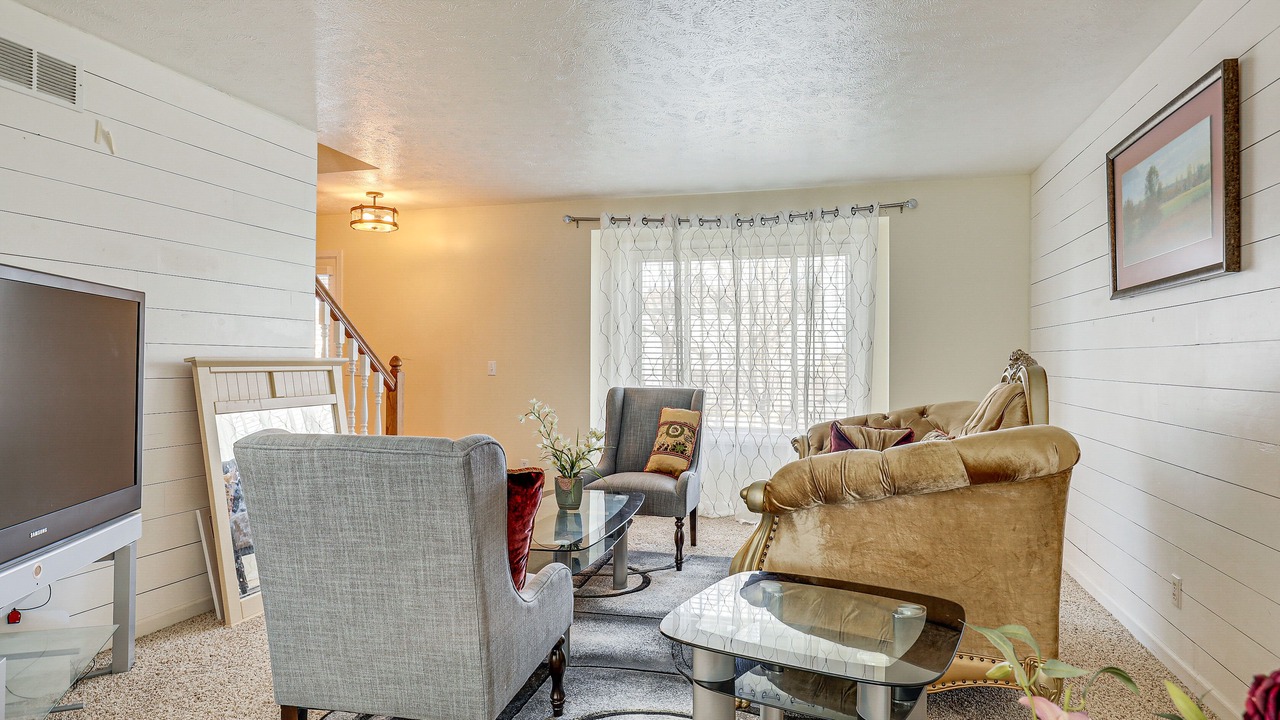 Photo of Livingroom in Lincoln