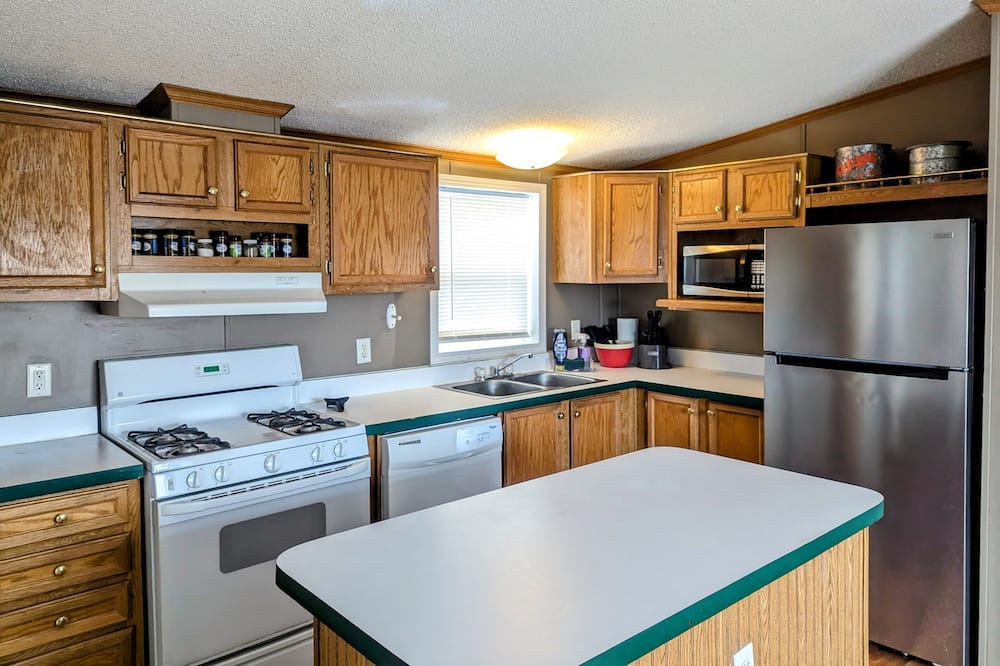 Photo of Kitchen in Keith County
