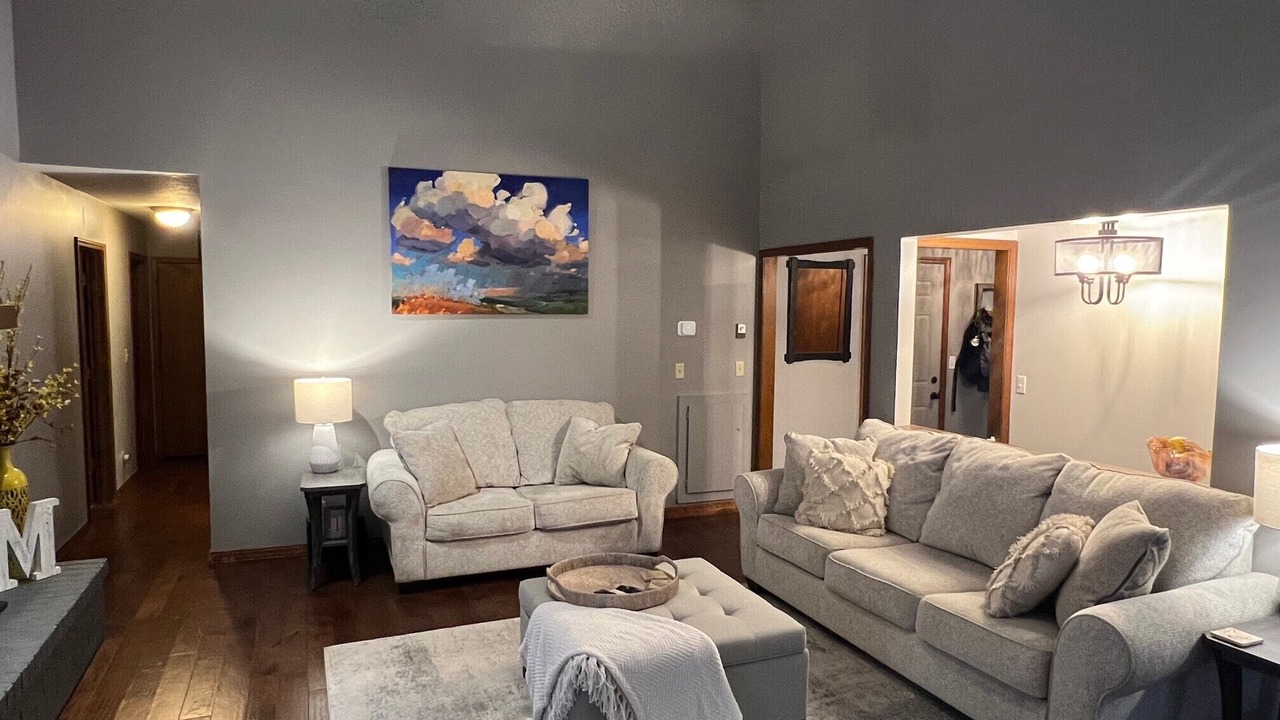 Photo of Livingroom in Emporia