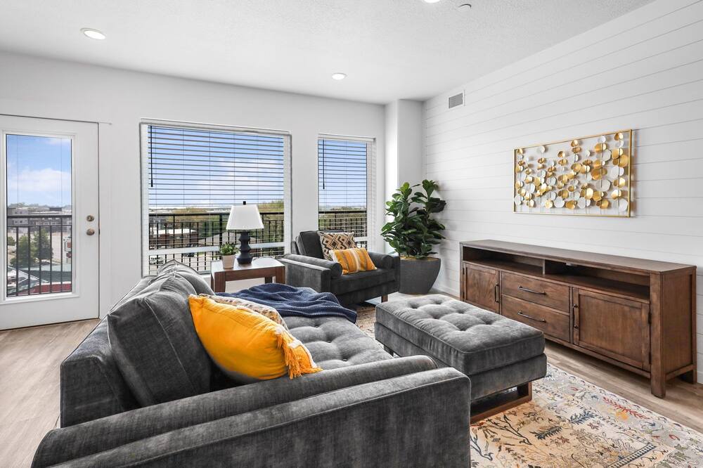Photo of Livingroom in Clearfield