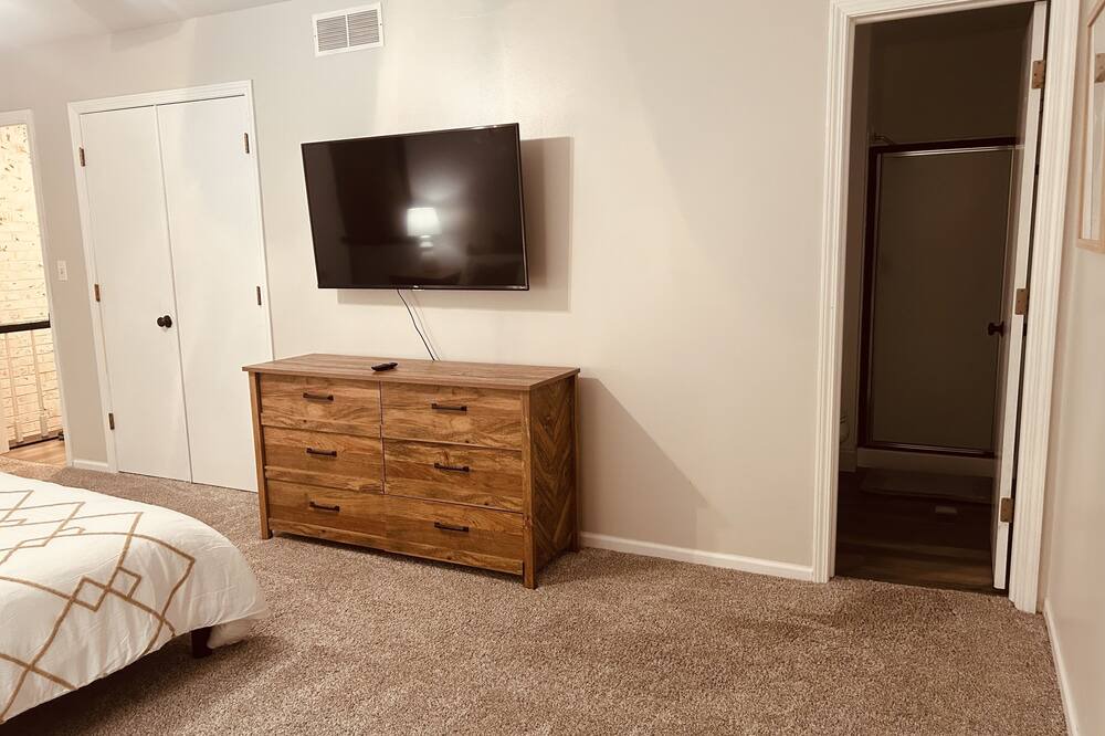 Photo of Bedroom in Topeka