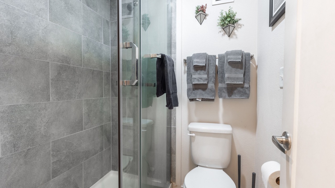 Photo of Bathroom in Prairie Village
