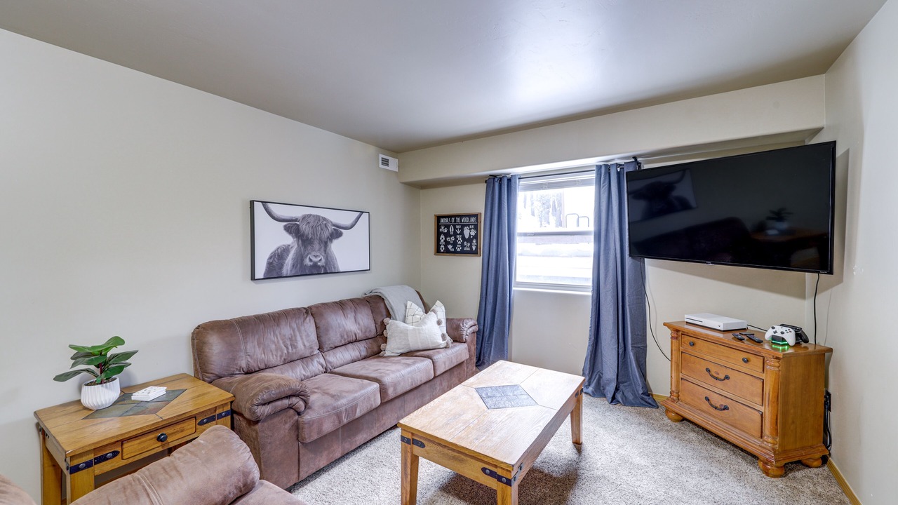 Photo of Livingroom in Angel Fire