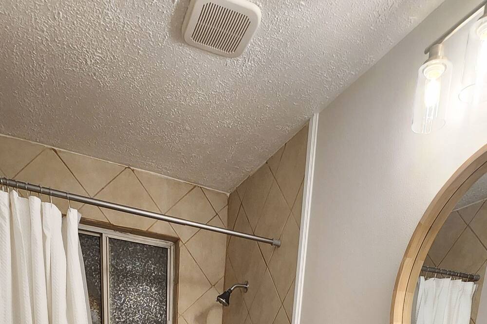 Photo of Bathroom in Vernal