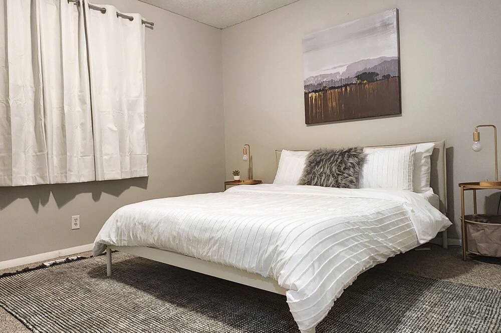 Photo of Bedroom in Vernal