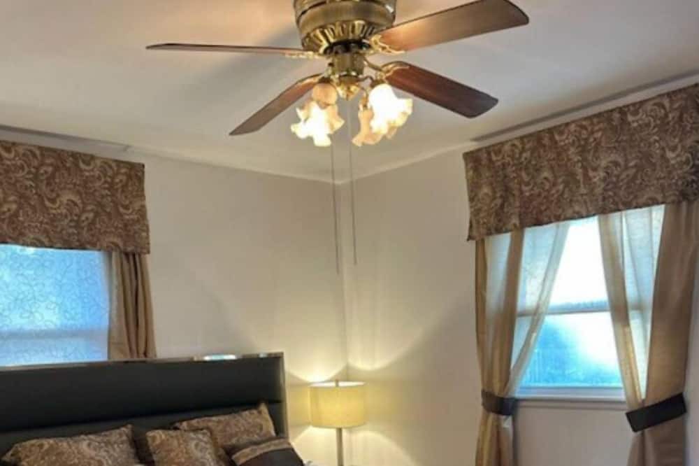 Photo of Bedroom in Bel Aire