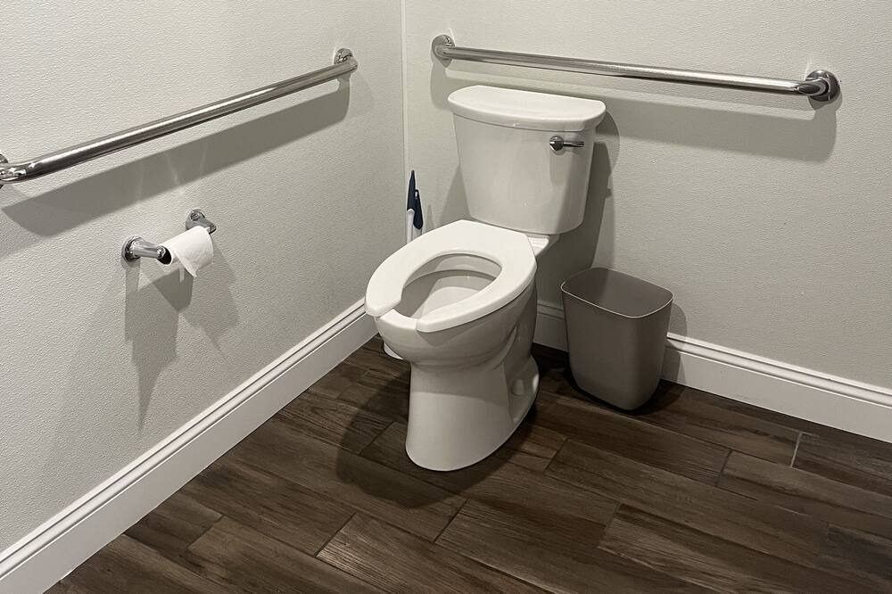 Photo of Bathroom in Salina