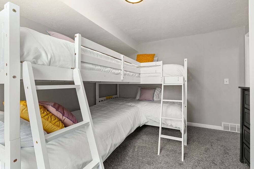 Photo of Bedroom in Farmington