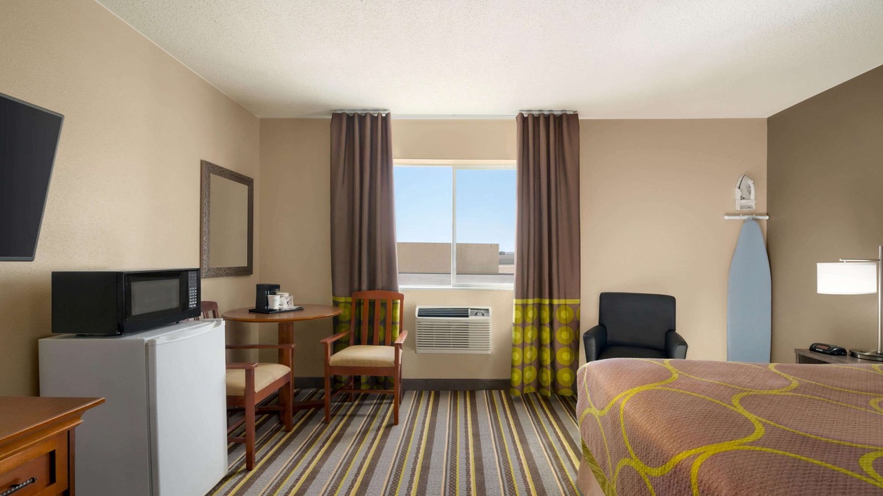 Photo of Bedroom in Liberal