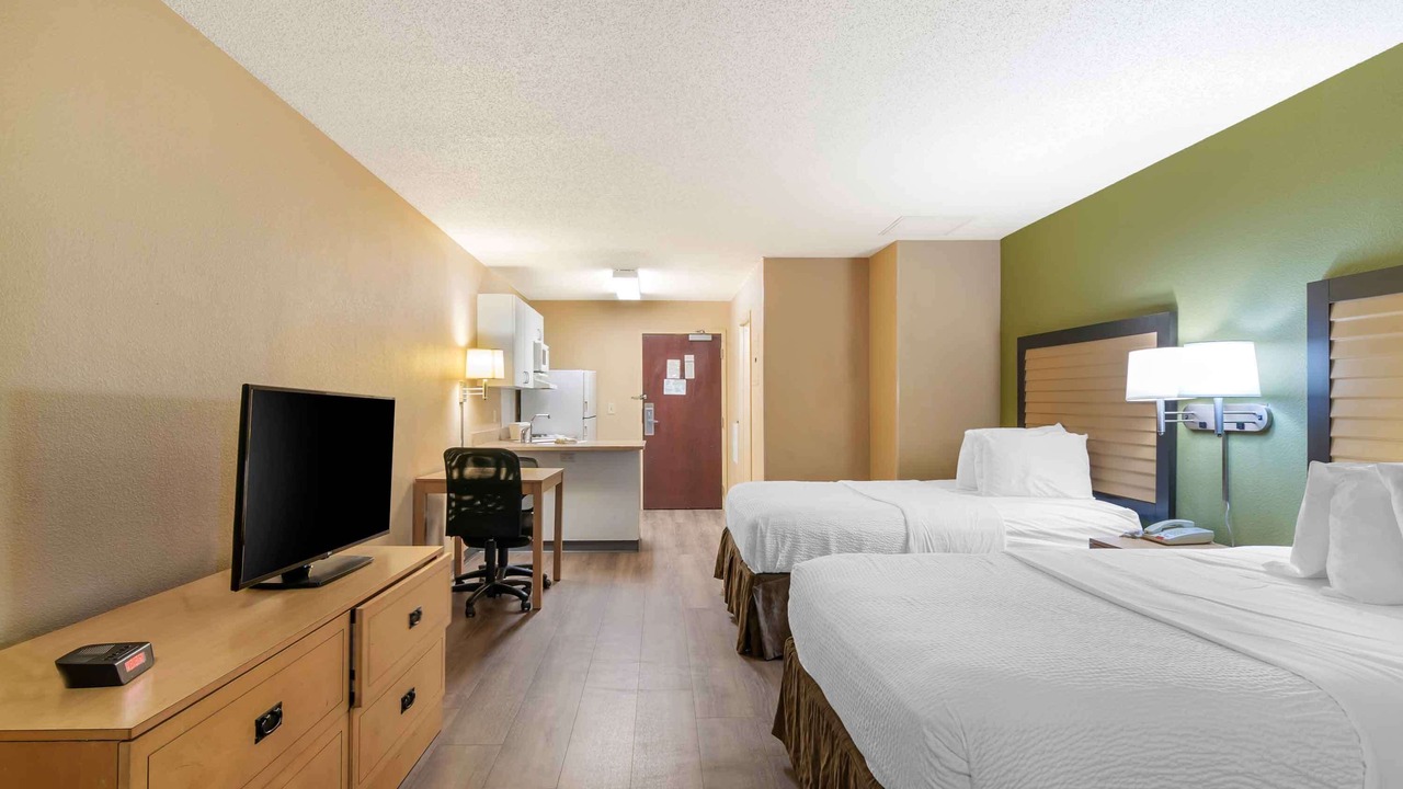 Photo of Bedroom in Overland Park
