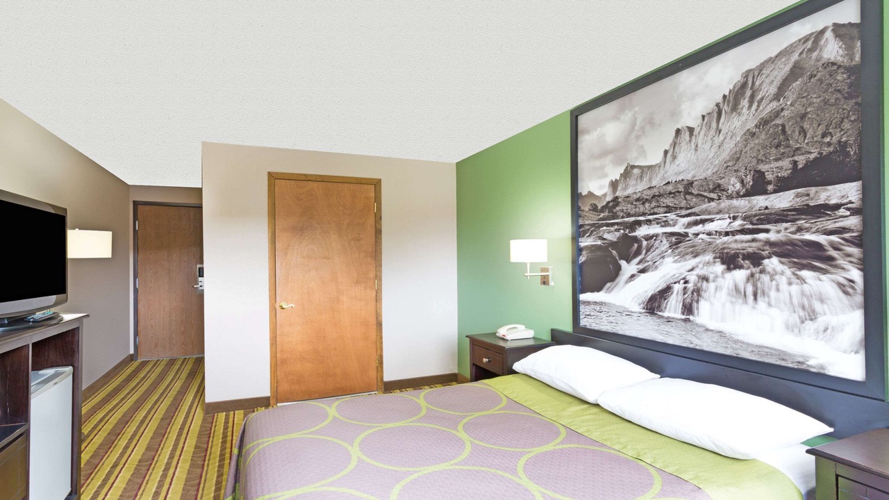 Photo of Bedroom in Green River