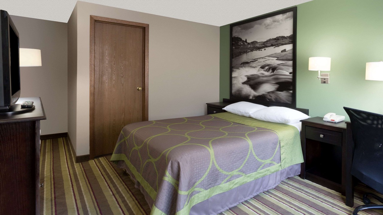 Photo of Bedroom in Green River