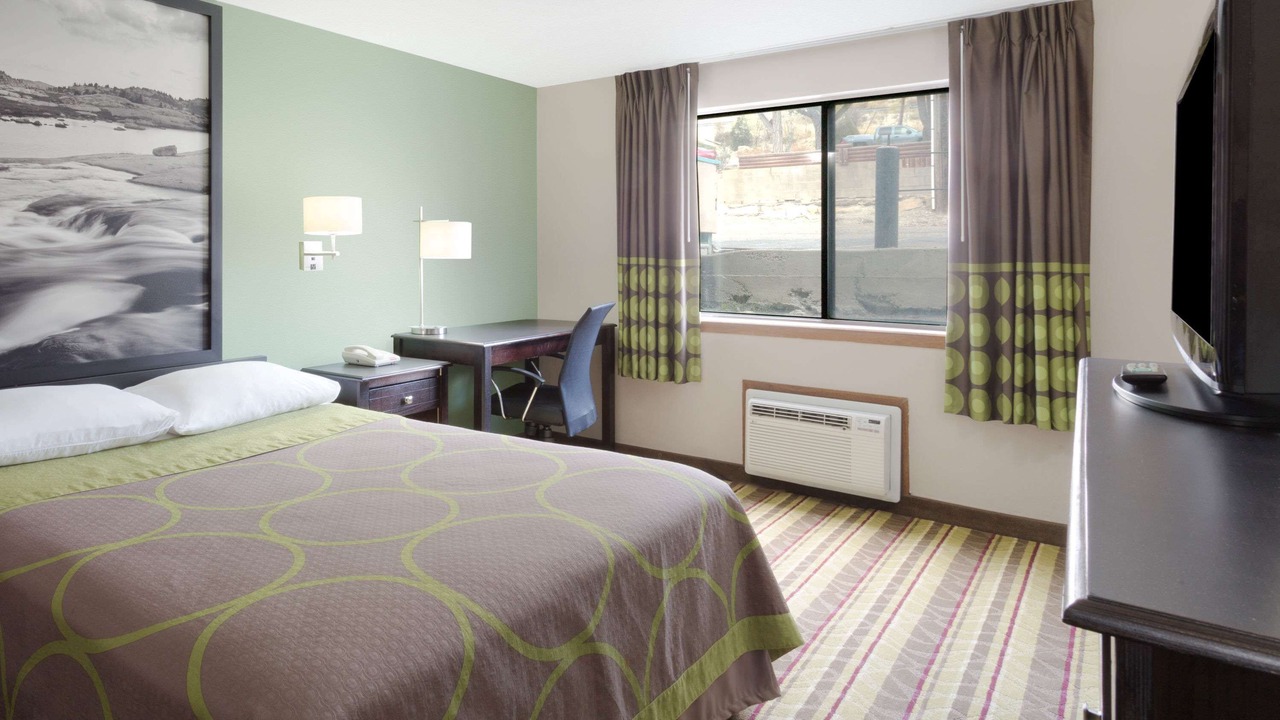 Photo of Bedroom in Green River