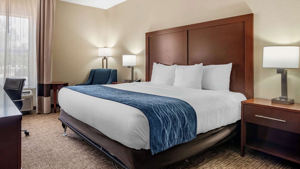 Photo of Bedroom in Junction City