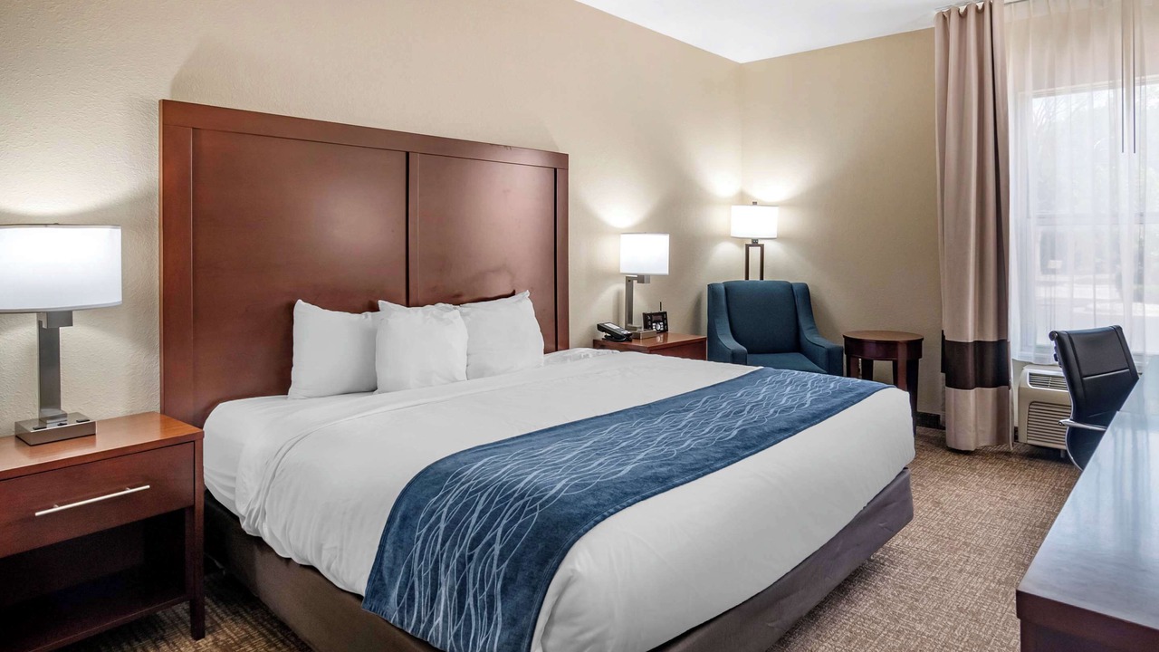 Photo of Bedroom in Junction City