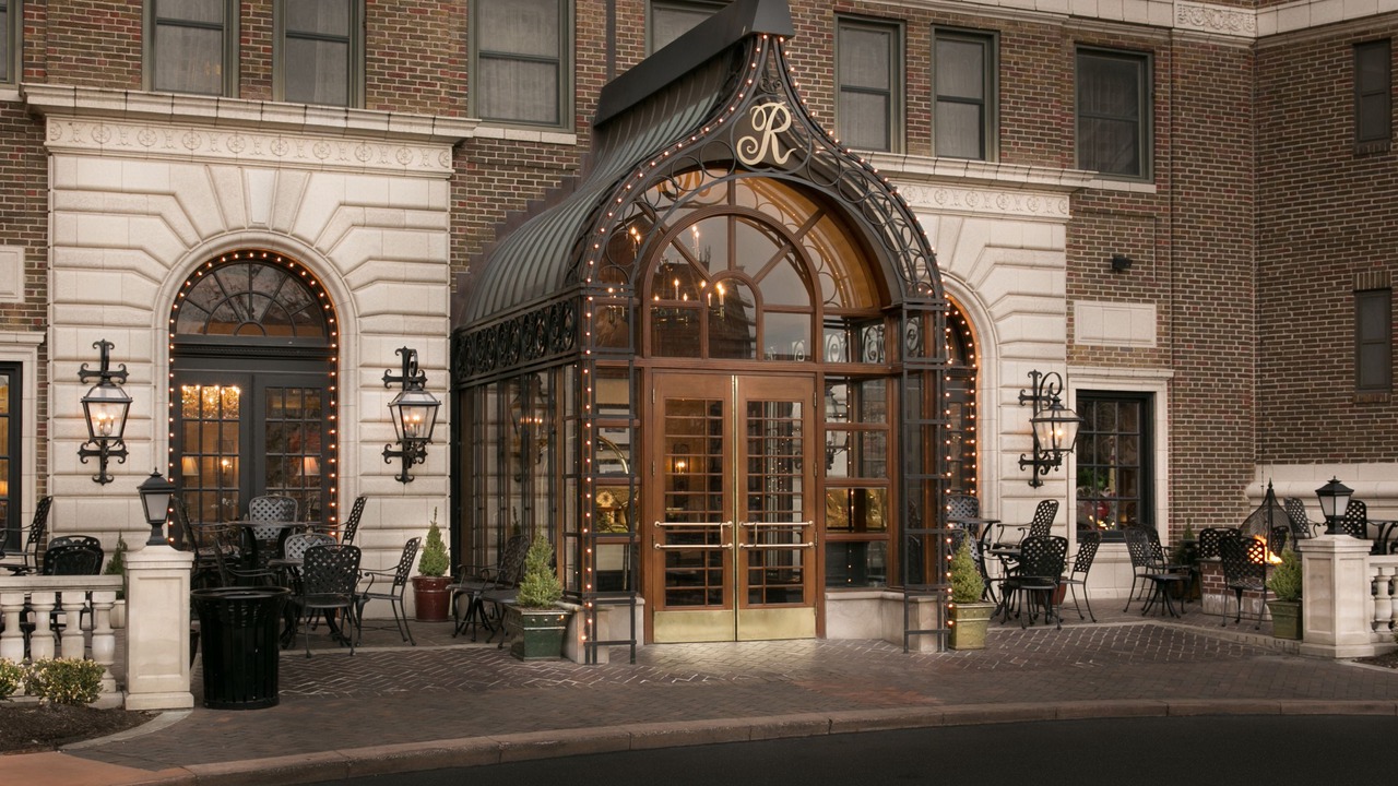 Photo of Outdoor in Country Club Plaza Area