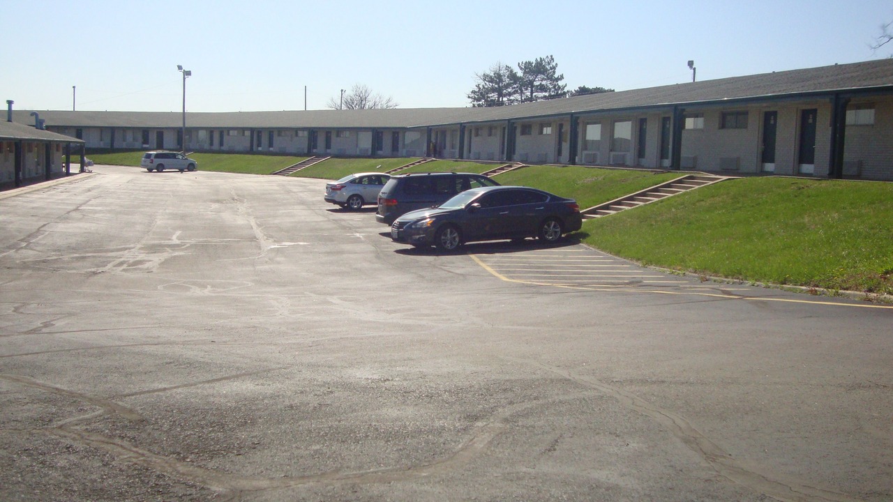 Photo of Outdoor in Pauline
