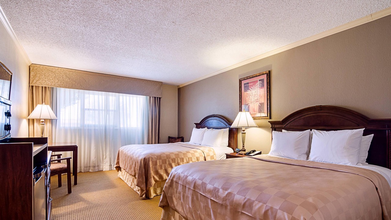 Photo of Bedroom in Garden City