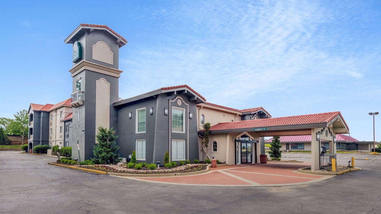 Photo of Outdoor in Lenexa