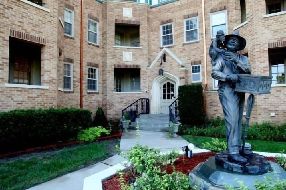 Photo of Outdoor in Topeka