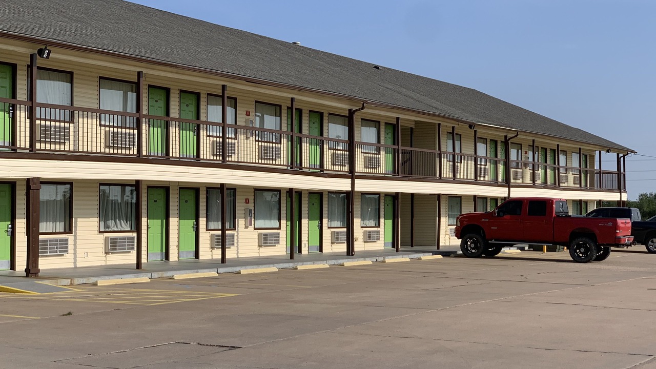 Photo of Outdoor in Pratt