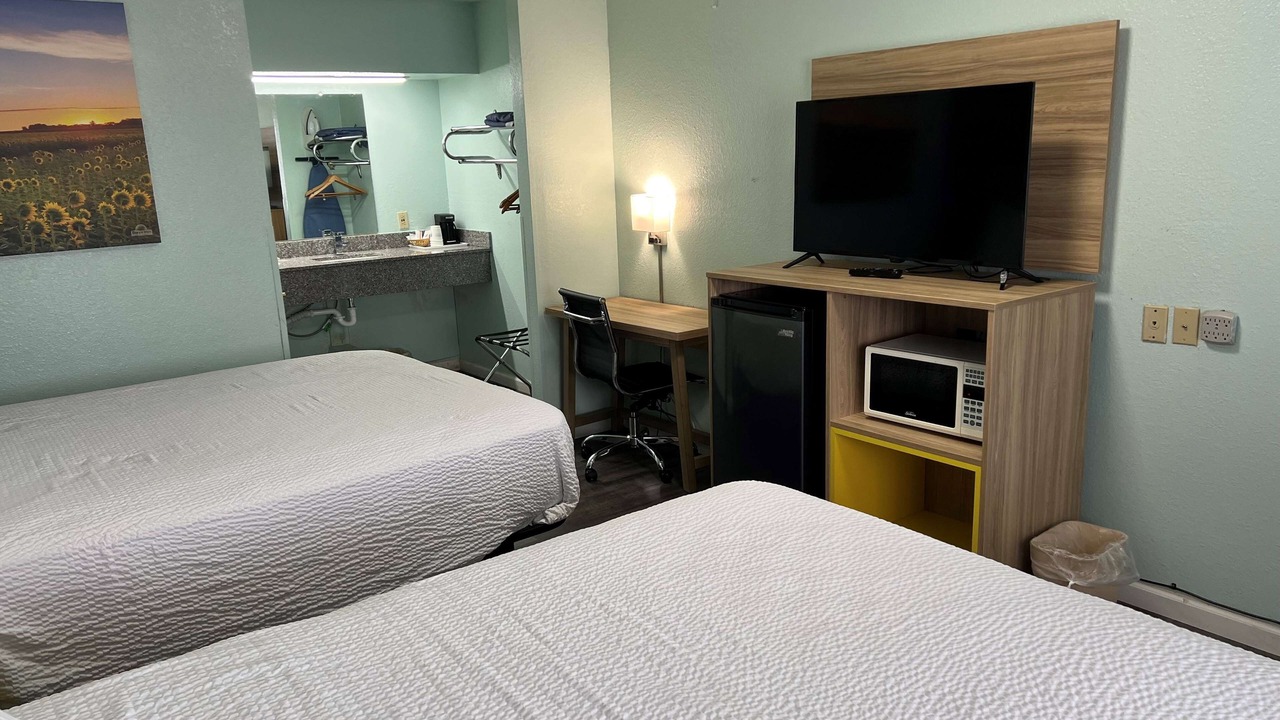 Photo of Bedroom in Pratt