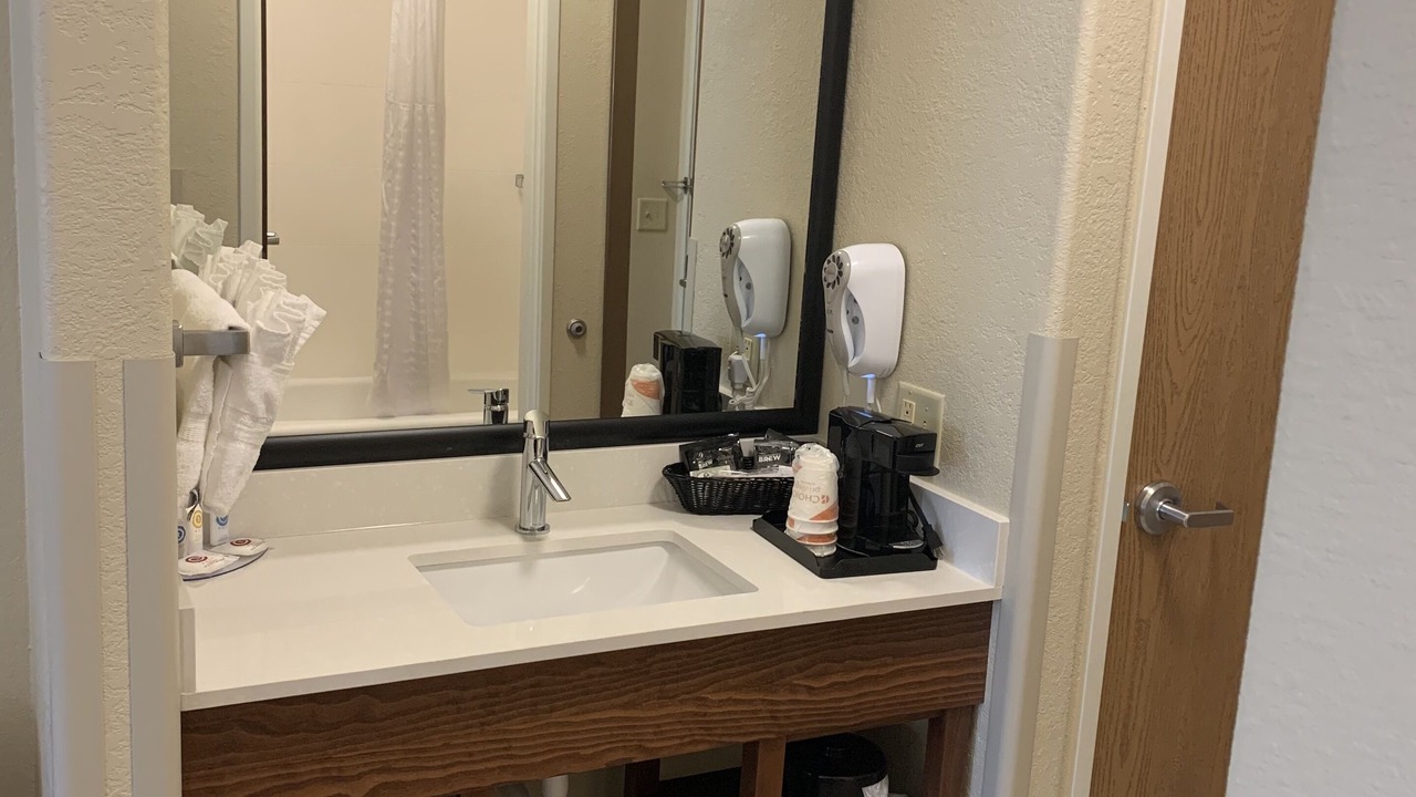 Photo of Bathroom in Fort Morgan