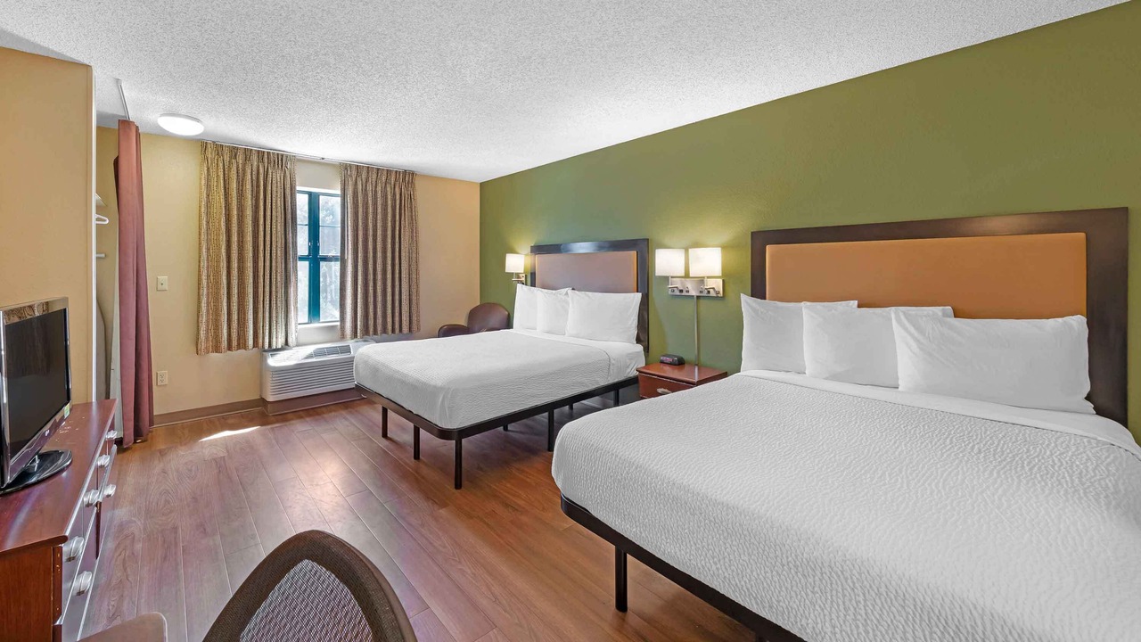 Photo of Bedroom in Merriam