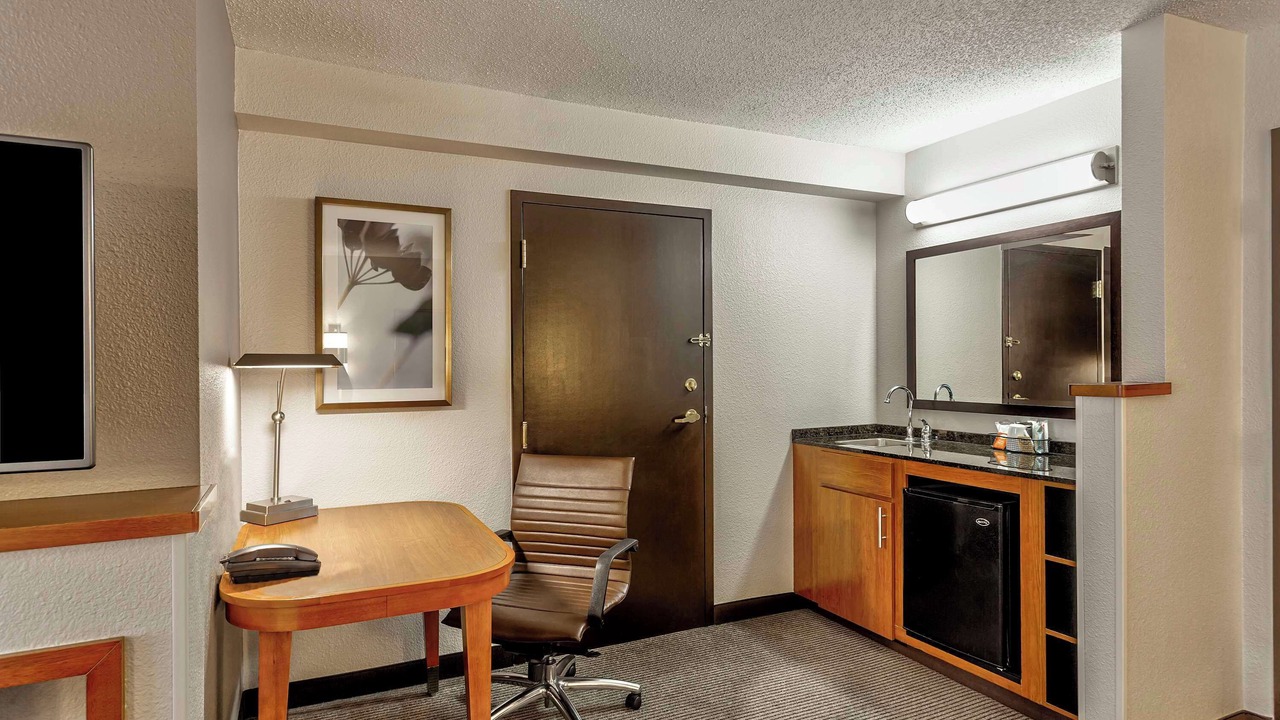 Photo of Bedroom in Overland Park