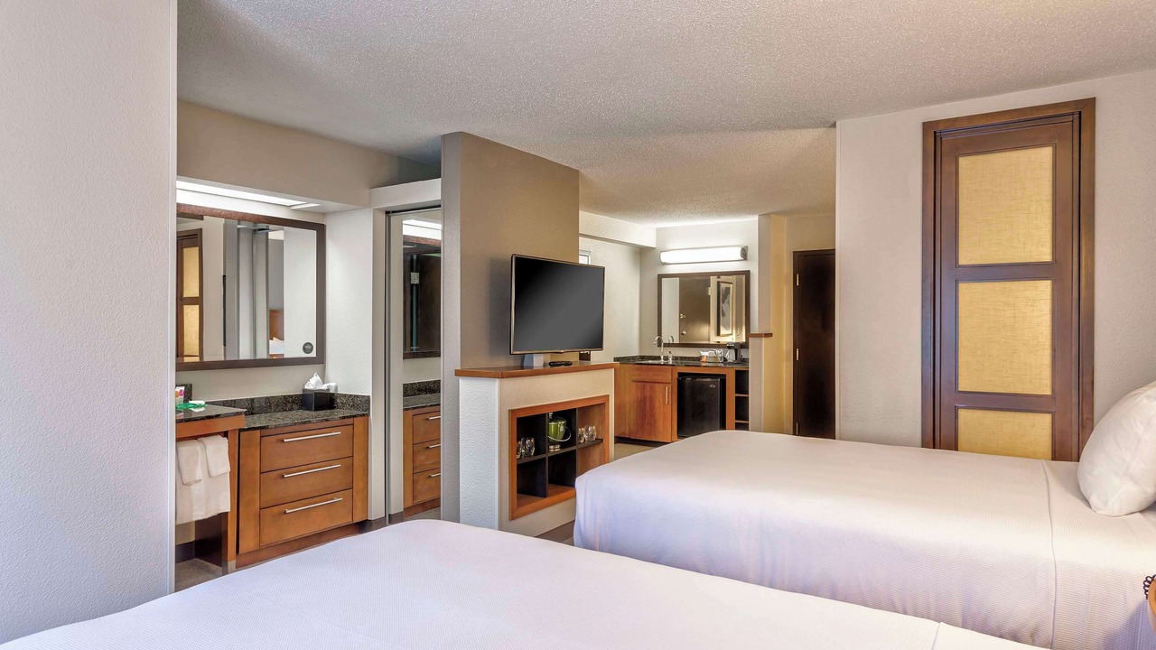 Photo of Bedroom in Overland Park