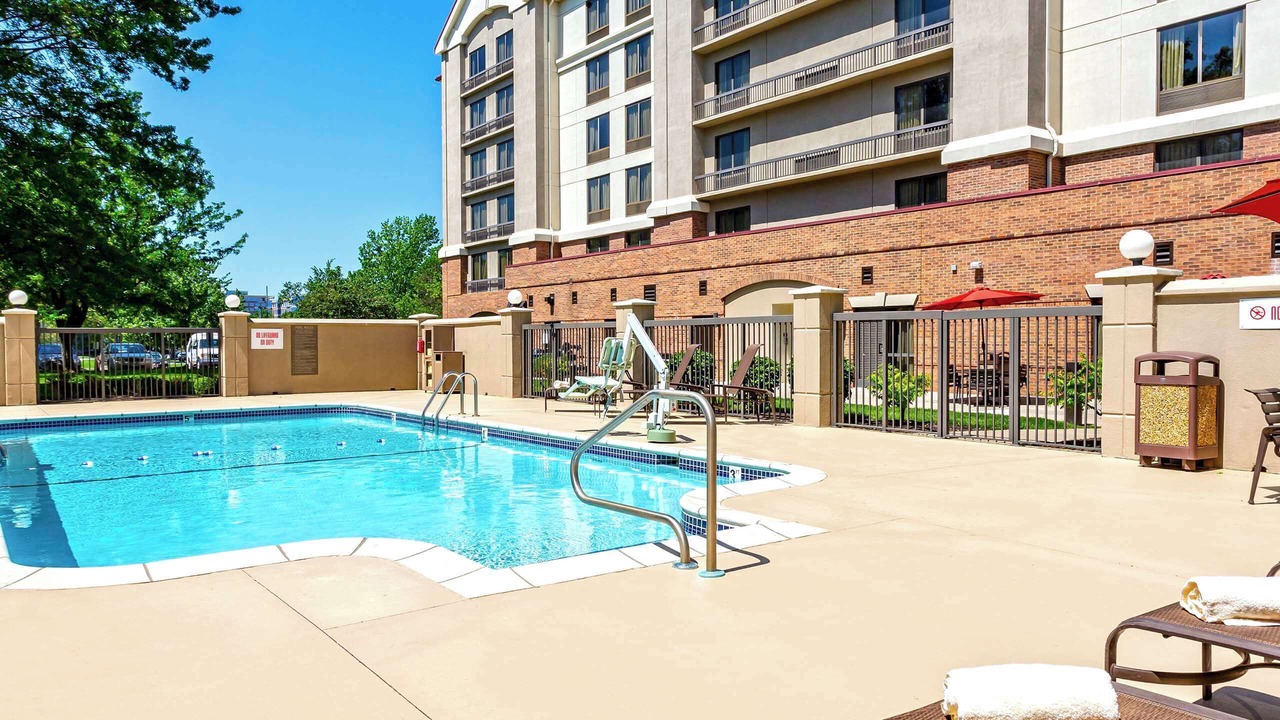 Photo of Outdoor in Overland Park