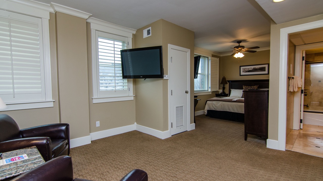Photo of Bedroom in Lawrence