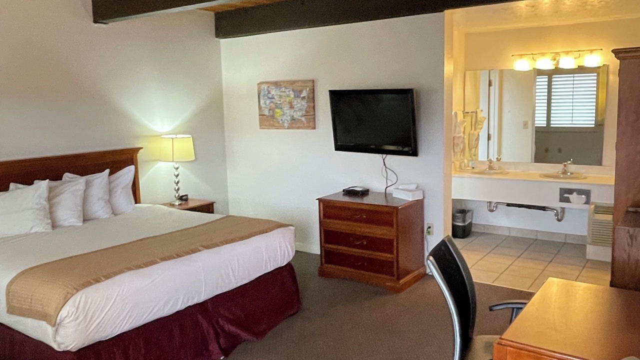 Photo of Bedroom in Vernal