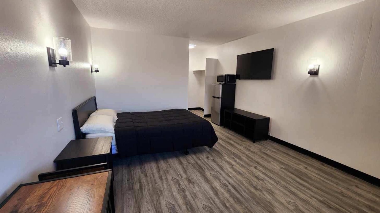 Photo of Bedroom in Salina